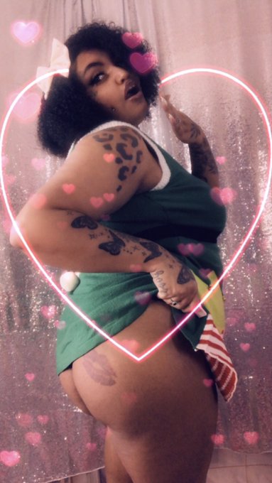 💖 🍑 https://t.co/LnyVY7FGWT