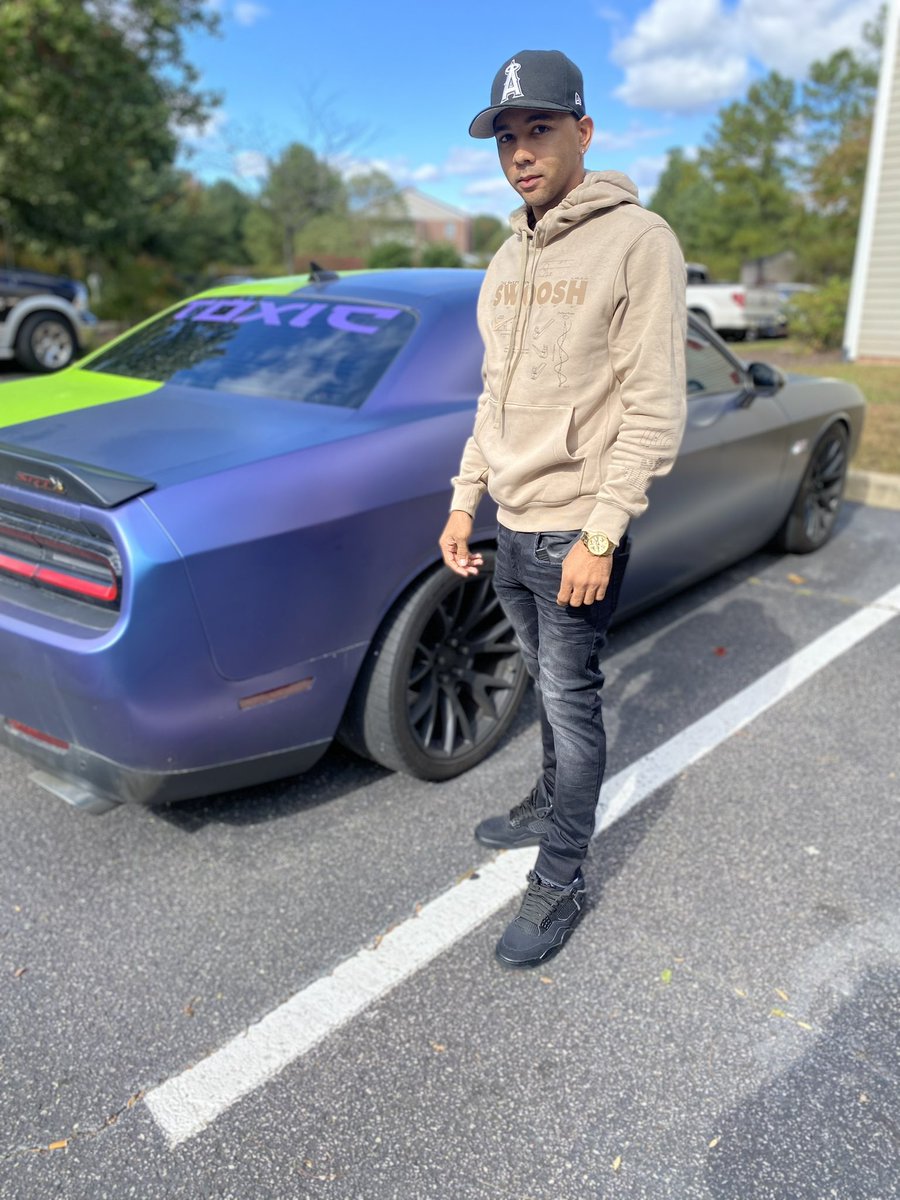 MG_TEZ_'s tweet photo. Like a dodge I���ll be hea wen (Durango) 💰🚀🪝 https://t.co/eEtcAvAmCq