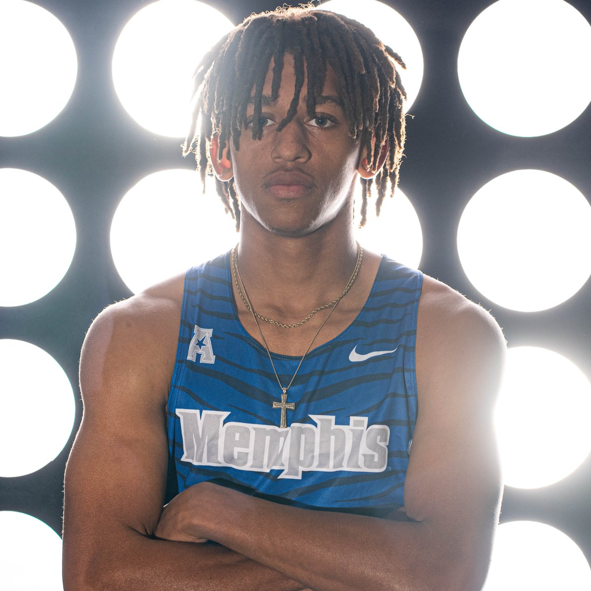 M Long Jump | A pair of Tigers finish in the top seven

4. Myles Gentry - 6.91m / 22'8"
7. Issac Sawyer - 6.79m / 22'3.5"