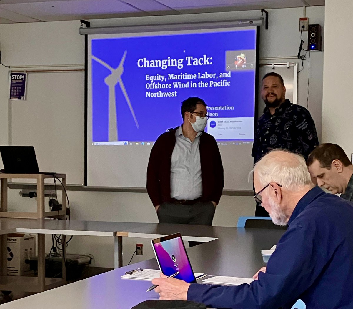 👏 Ocean Nexus Student Fellow, Kurt Ellison (@kurtrellison) presenting his thesis on: 'Equity, Maritime Labour and #OSW (Offshore Wind) in the Pacific Northwest' Supervised by Professor J Griffin and @OtaYoshitaka at @SMEAatUW. #OceanEquity