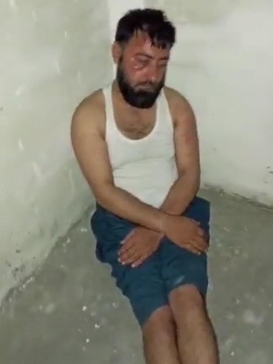 dexiewrites's tweet photo. never forget what they did to Zakir Khan after he met Imran Khan… monsters. https://t.co/fnGJ7XhbJ1