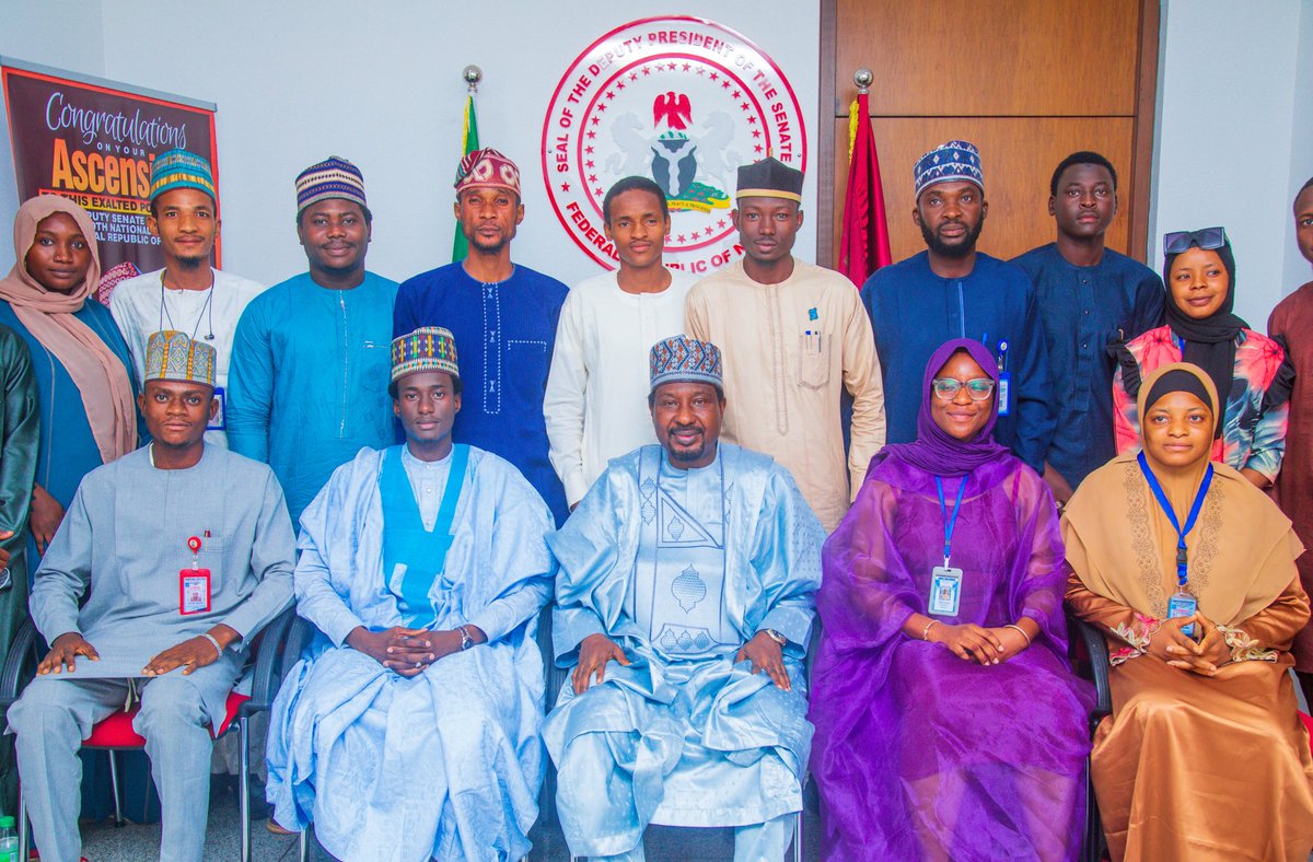 barauijibrin's tweet photo. I am excited to announce that preparations are underway for postgraduate foreign scholarships through the Barau I Jibrin Foundation. As Deputy President of the Senate, I'm committed to supporting indigent first-class graduates in pursuing studies in AI, IT, and Engineering. https://t.co/KoGf9nAJf7