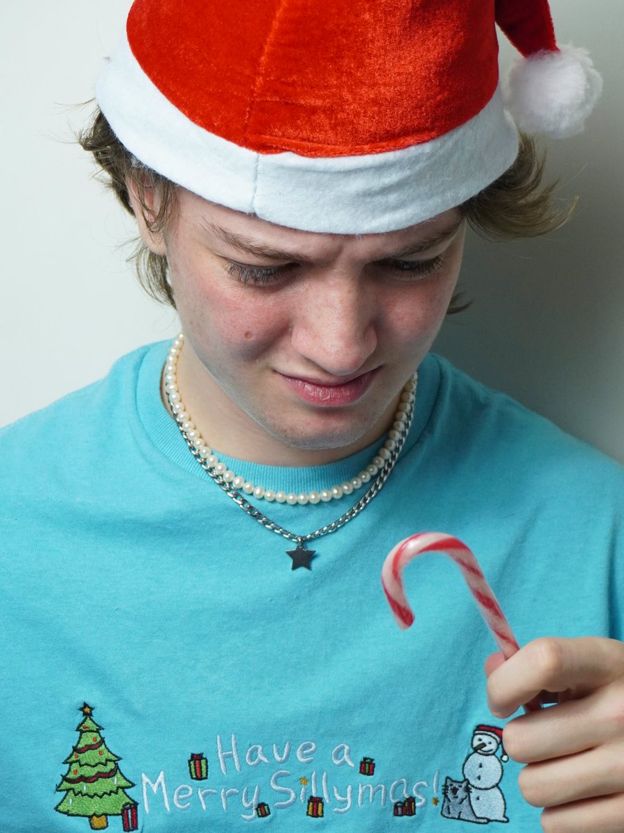 MaxGGs's tweet photo. Feeling Silly this Festive Season? WELL LOOK NO FURTHER THAN THE SILLIEST SHIRT AROUND. MY FIRST PIECE OF MERCH EVER IS OUT NOW!!!!! https://t.co/4TP5Eb1rbK