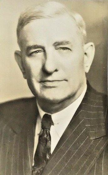 Michael_Zak's tweet image. Governor Simeon Willis – "Teacher, Lawyer, Jurist, Scholar"
youtu.be/oS5-Umde_CM?si… 
#KYGOP