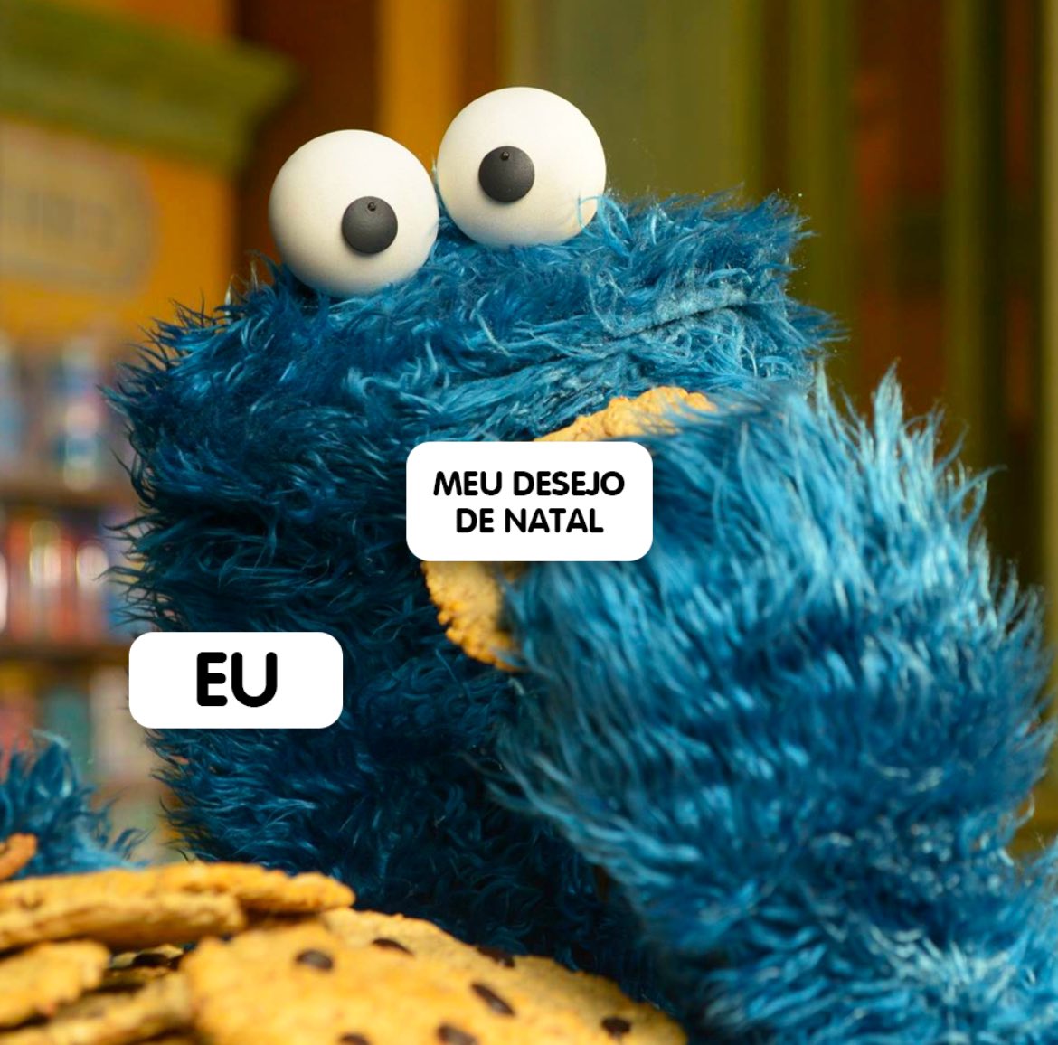 VilaSesamo1's tweet photo. Vocês também estão tão ansiosos para o Natal, quanto o Come-Come? 🍪🤣

#ComeCome #PresenteDeNatal #MelhorPresenteDeNatal #BiscoitosDeNatal https://t.co/yTw59aztbU