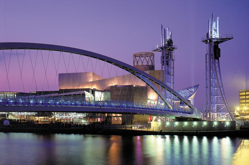 Gate 1 Travel tweet media