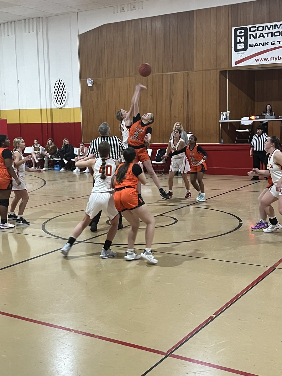 ladybravesgbb's tweet photo. The 23/24 season has tipped off. #LadyBrave🏀 #BeBrave https://t.co/LVoNqNJWWx