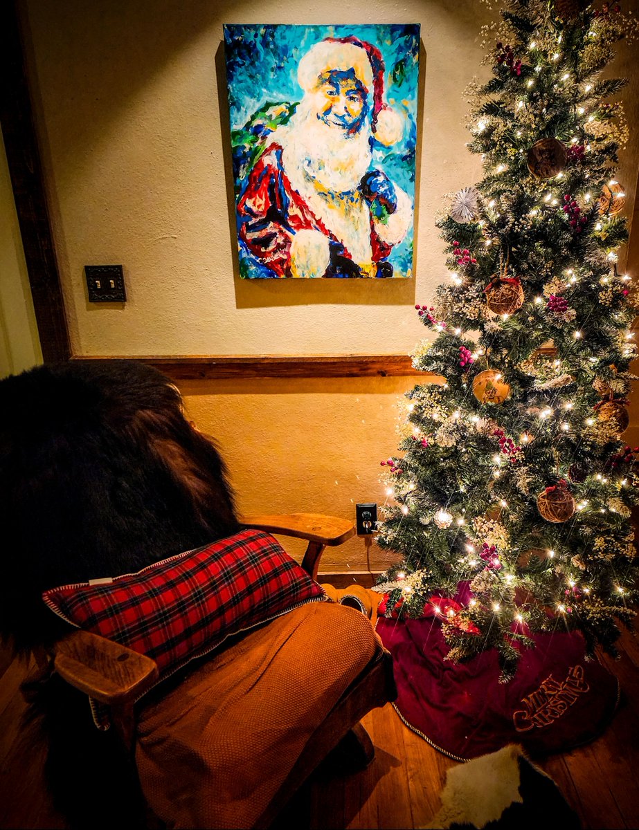 MntTidings's tweet image. 🎅🍻 Cheers to the weekend! Get into the festive spirit by visiting Hop Chaos Brewing, where Santa is now on display among with a few of my other holiday paintings.  

#art #spokaneart #HolidayArt #santaart