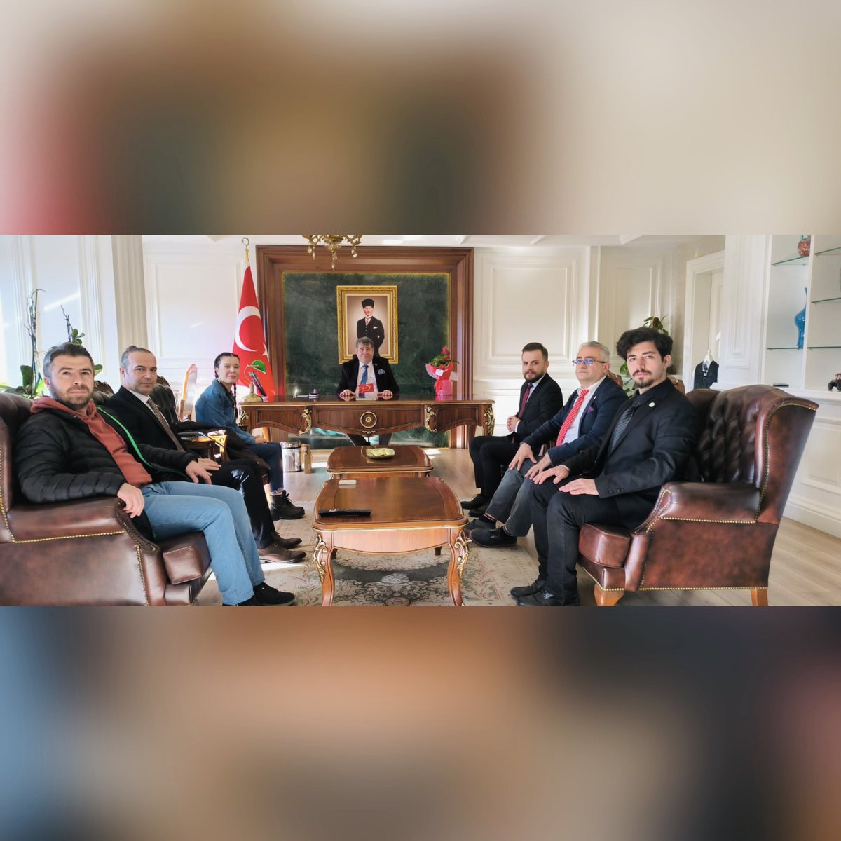 zaferselcuklu's tweet photo. Zafer Partisi Selçuklu Yönetimi nezaket ziyaretleri kapsamında bugün Selçuklu Kaymakamlığı'ndaydık. Vakit ayırdıkları için Selçuklu Kaymakamı Eflatun Can Tortop'a teşekkür ediyoruz.
@zaferpartisi 
@umitozdag 
@zaferkonyail 
@burak_buluttt https://t.co/ruMTLOYBb0