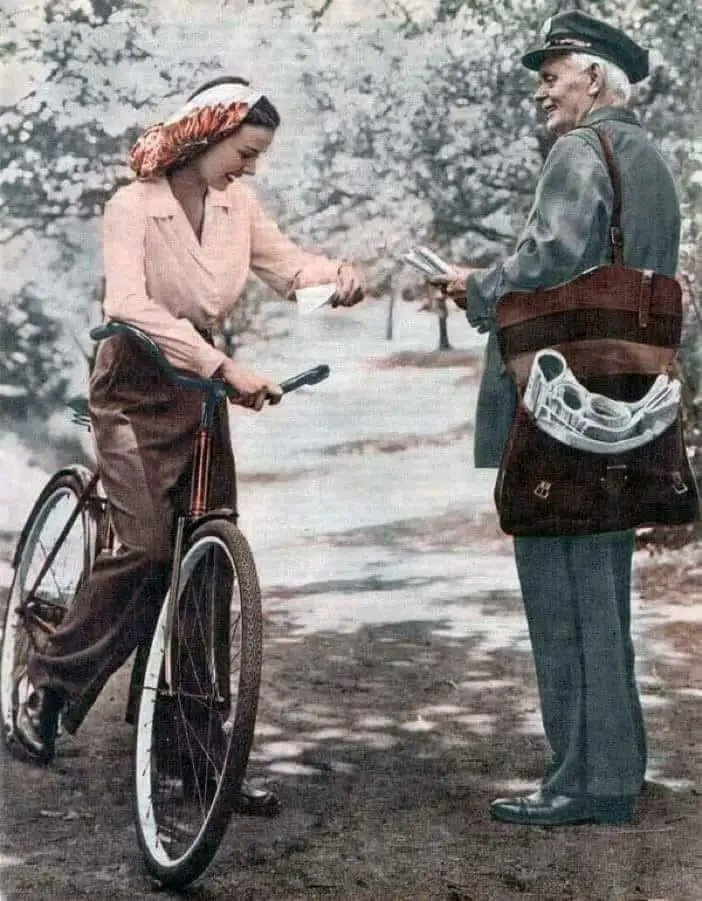 qwertyuiop77716's tweet photo. “كان اغسطس حزين وسبتمبر خالي واكتوبر مُتعب ونوفمبر كئيب فماذا عن ديسمبر.“
و ...هناك خرافة تقول: ♥
"أن الغائب الأحبّ لقلبك سيعود إليك في أحد أيام ديسمبر." https://t.co/DownDGdeKp