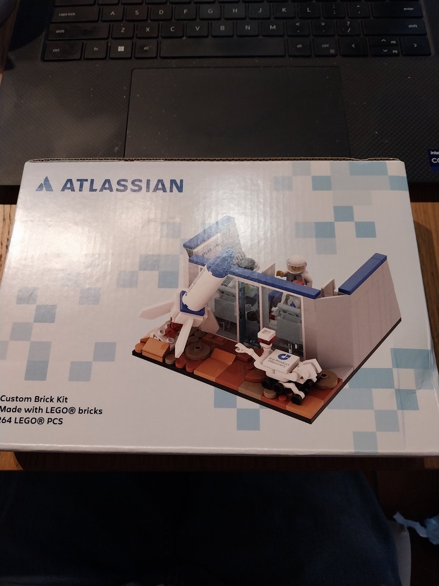 I received this awesome gift for having joined an <a href="/Atlassian/">Atlassian</a> hackathon recently 🥳
They promised a mysterious "swagpack", and it delivered 💪