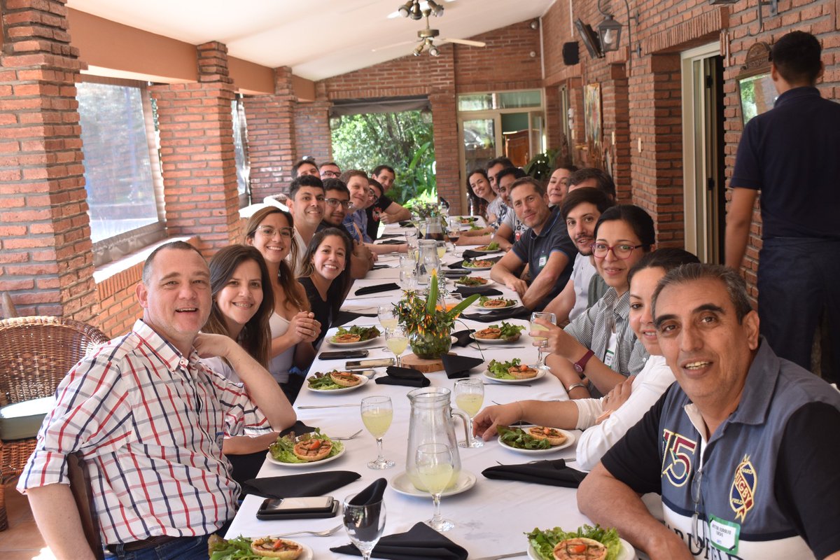 AES_Arg's tweet photo. Hoy, 01 de diciembre, celebramos el 28° Aniversario del inicio de operaciones de las centrales #hidroeléctricas #CabraCorral, #ElTunal y Dique Compensador Peñas Blancas.
¡Felicitamos a nuestros colaboradores y colaboradoras por su esfuerzo! 🥳
#Todosjuntos #Hayequipo #Energía https://t.co/hKTLhQF3tP