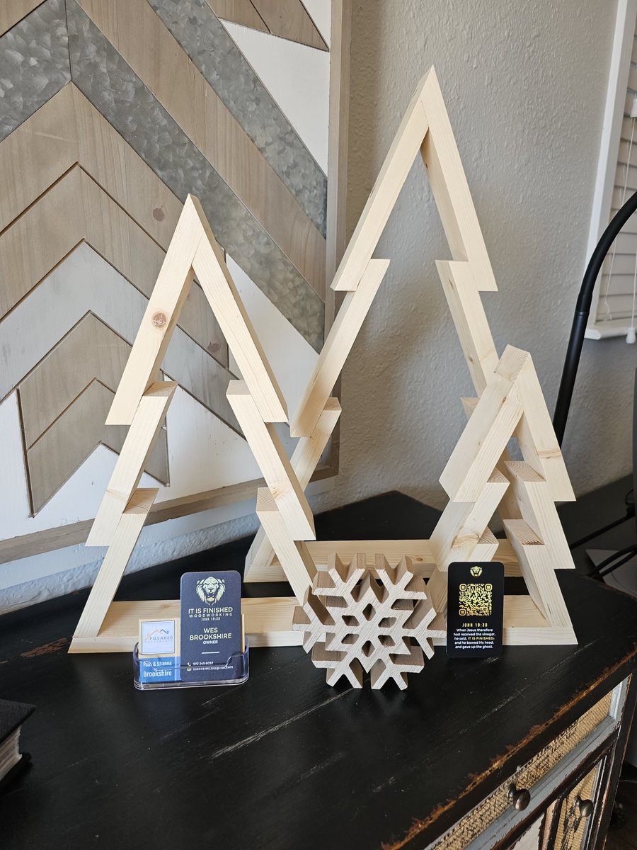 Itisfinished30's tweet photo. Thank you RockinB88 Ranch for partnering with us and displaying a set of our Nestling Christmas Trees for customers as they walk into the home. #partnership #woodworking #smallbiz #Christmas #entrepreneur https://t.co/gKQn2EeSNy