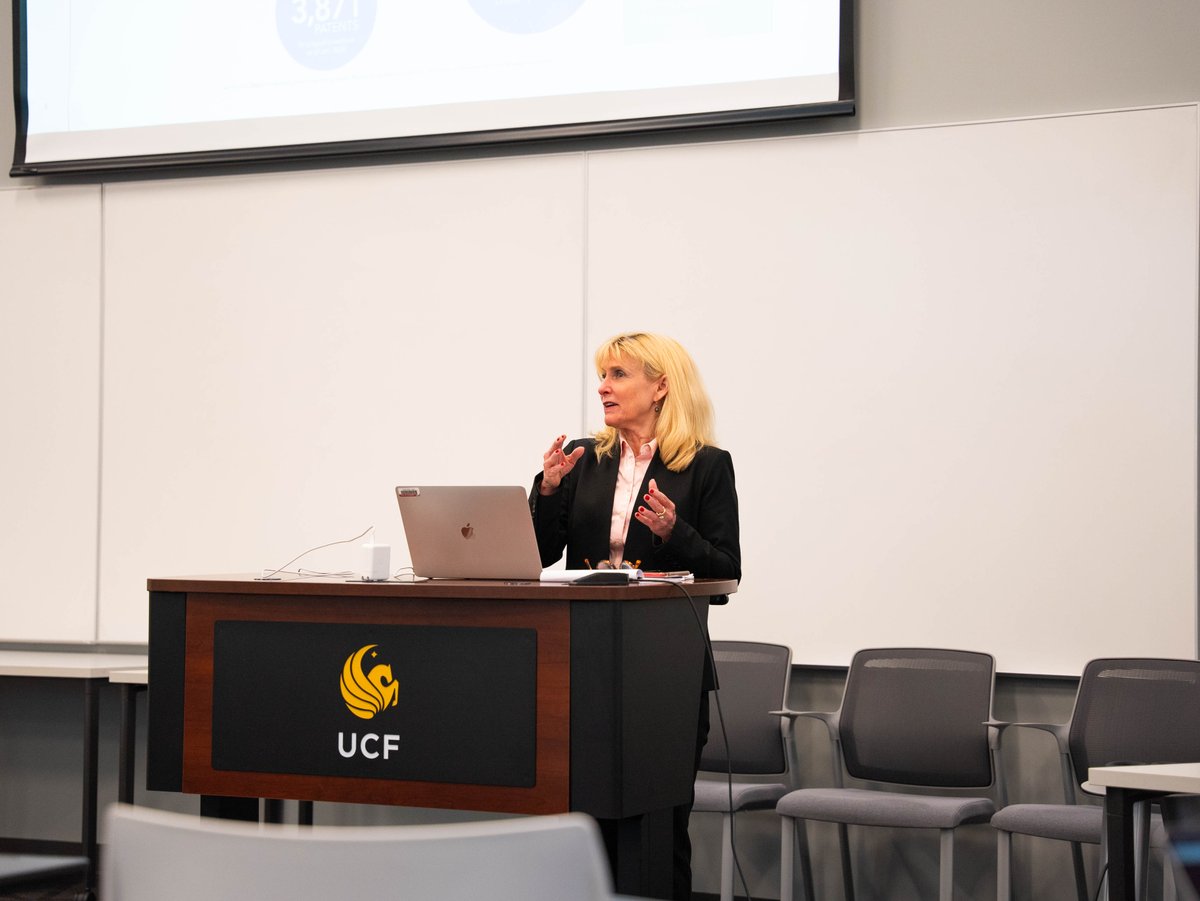 UCFCCIE's tweet photo. We were happy to welcome Dr. Stephanie Couch, executive director of the Lemelson-MIT Program, to @UCFDowntown yesterday as part of our Distinguished Lecture Series! Couch discussed ways educators can help learners of all levels develop as inventors. https://t.co/ME33w55n2m