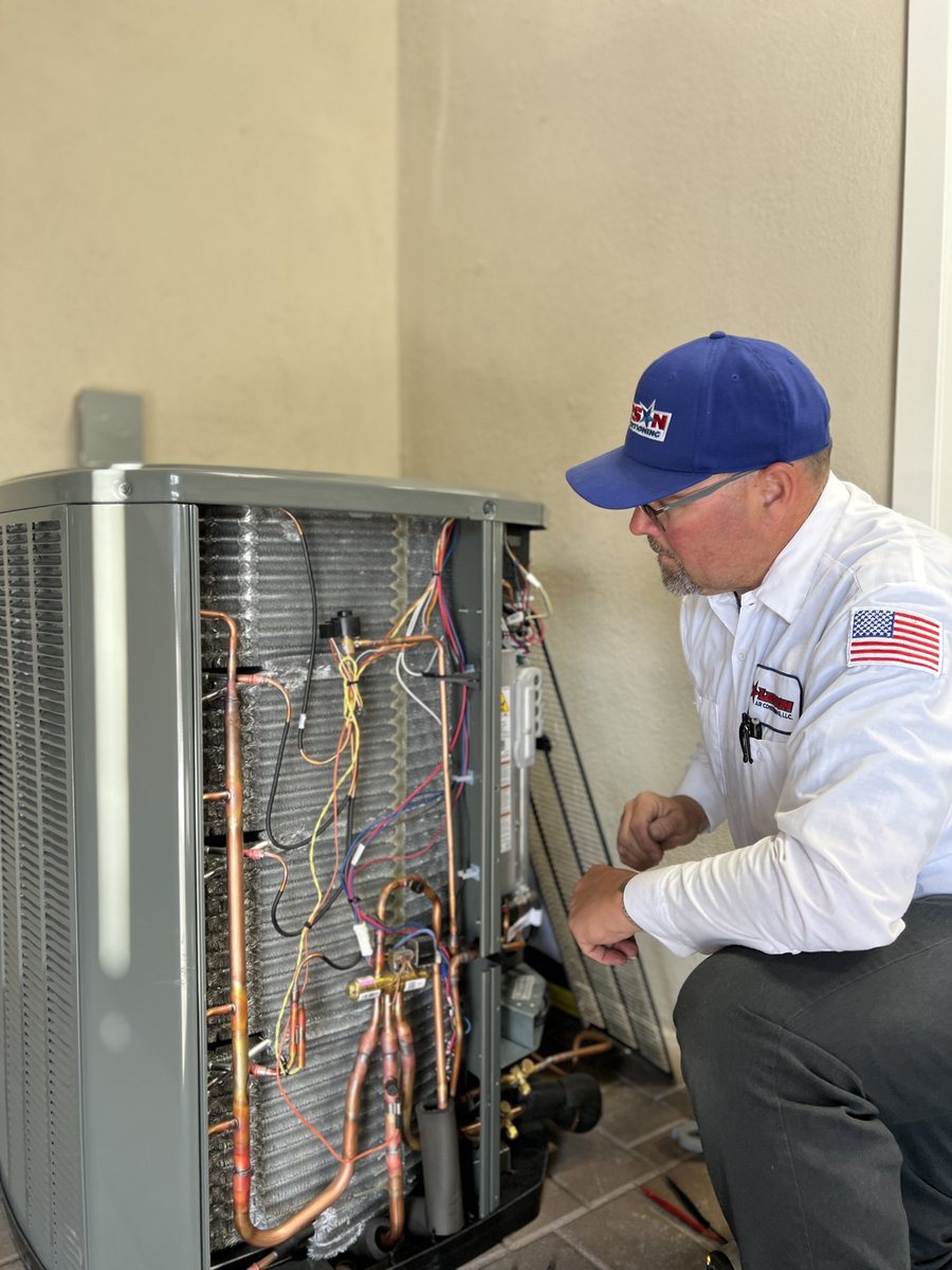 larsonairaz's tweet photo. If you noticed your A/C wasn't performing as it should this past summer, it might be time for maintenance.🔧✅

Contact us today to schedule your appointment before the busy months come again. 😎🌴
https://t.co/LTwuJ3qCuX https://t.co/q5cO3Pzx3m
