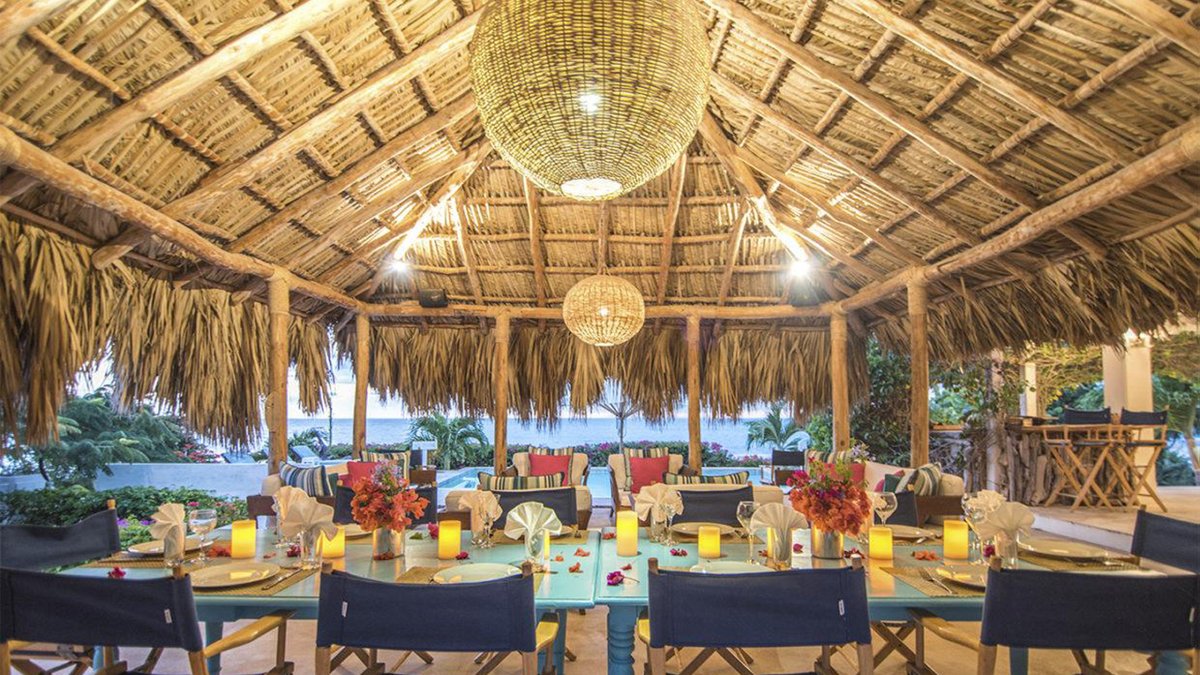 zen_break's tweet photo. Jamaica
Yhardly
A crisp and contemporary home set in traditional Jamaica, set on Treasure Beach on Jamaica’s south coast, overlooking the sweeping coast on its doorstep.
https://t.co/j7WLGK8o2V
#ZenBreak
#Jamaica https://t.co/XVwhPprRf1