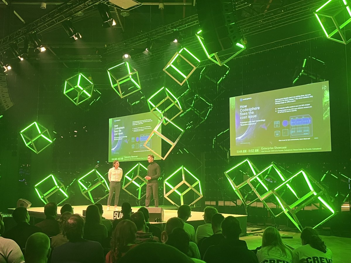 ryusukefuda's tweet photo. ヘルシンキ出張！
#SLUSH2023 https://t.co/APhGg2ByPa
