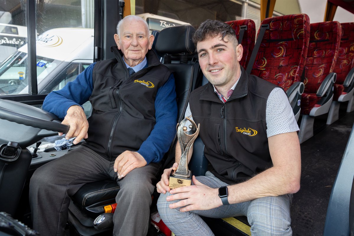 ClareEcho's tweet photo. Brigdale Coaches win big as Ireland’s best school transport operator https://t.co/FUed8obyPH | @thepmanofficial https://t.co/tHnJtxD24O