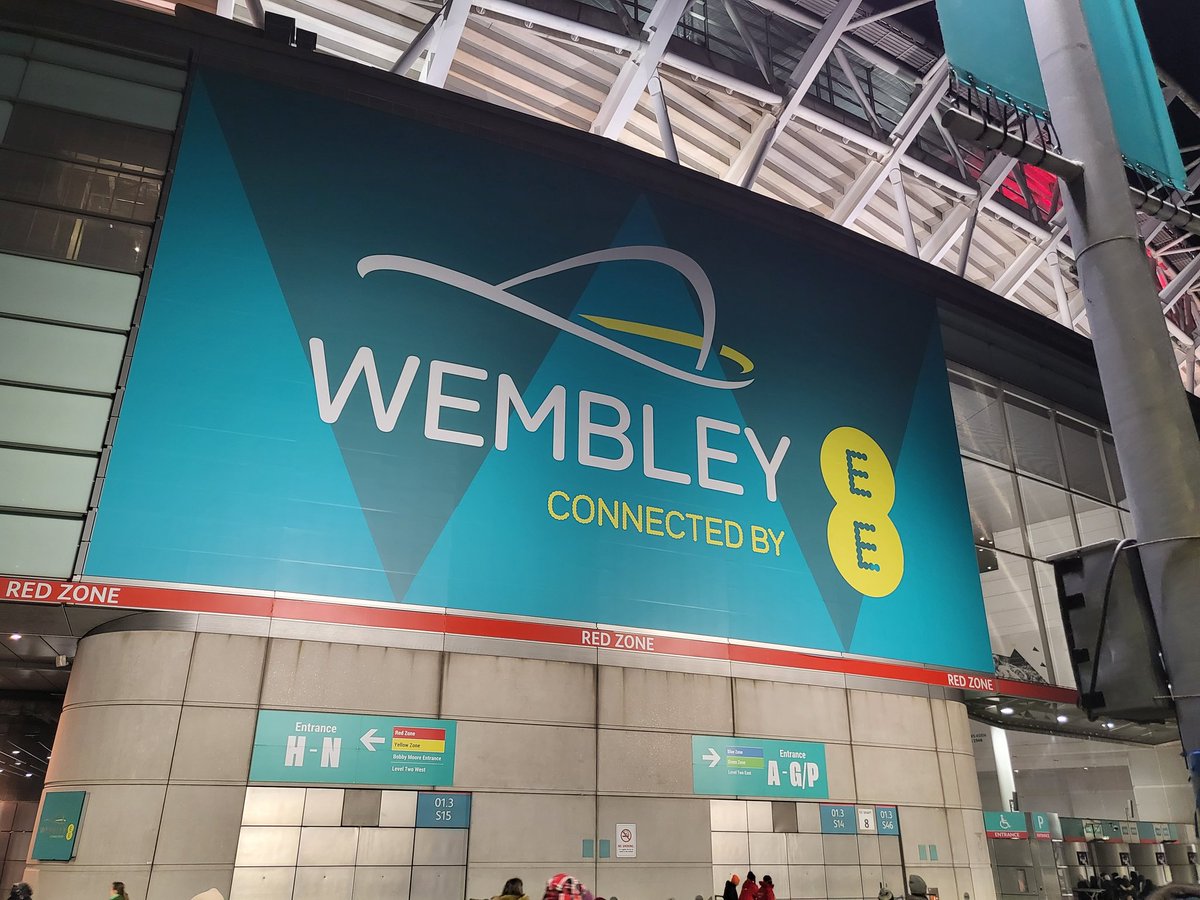 FevershamA's tweet photo. The girls have arrived safe and well at Wembley!! Ready to cheer on the @Lionesses Come on England 👏🏼👏🏼👏🏼👏🏼 https://t.co/WmxPYmOnzI