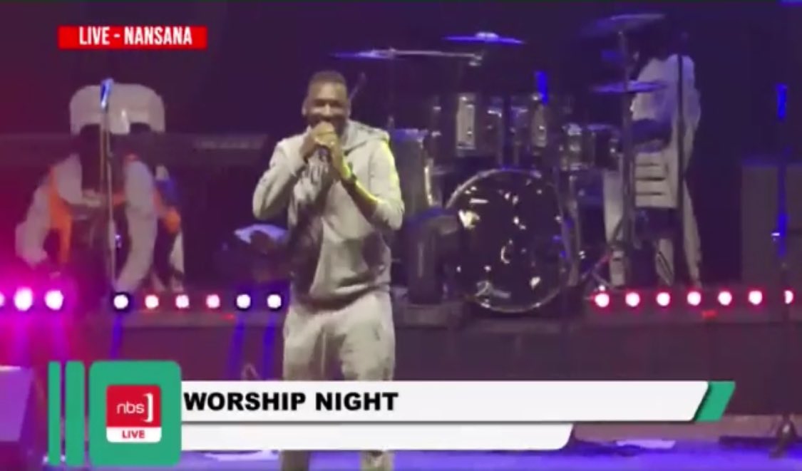 mtntvafromobile's tweet photo. Happening now : #KatindaJaali night of prayer.
Download the @afromobileug app now to watch these prayers live.
#TheWorshipNight.
#AfroMobileApp https://t.co/DZmR7hS25r