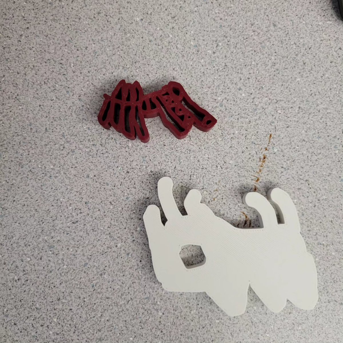 Llama_eLab's tweet photo. After an AMAZINGLY educational Zoom with the @grayfossilsite, our Developing Fabricators 3D designed their own fossils. Some even had the opportunity to 3D print their designs! 

#VWeLabs https://t.co/G4rkDTz76h