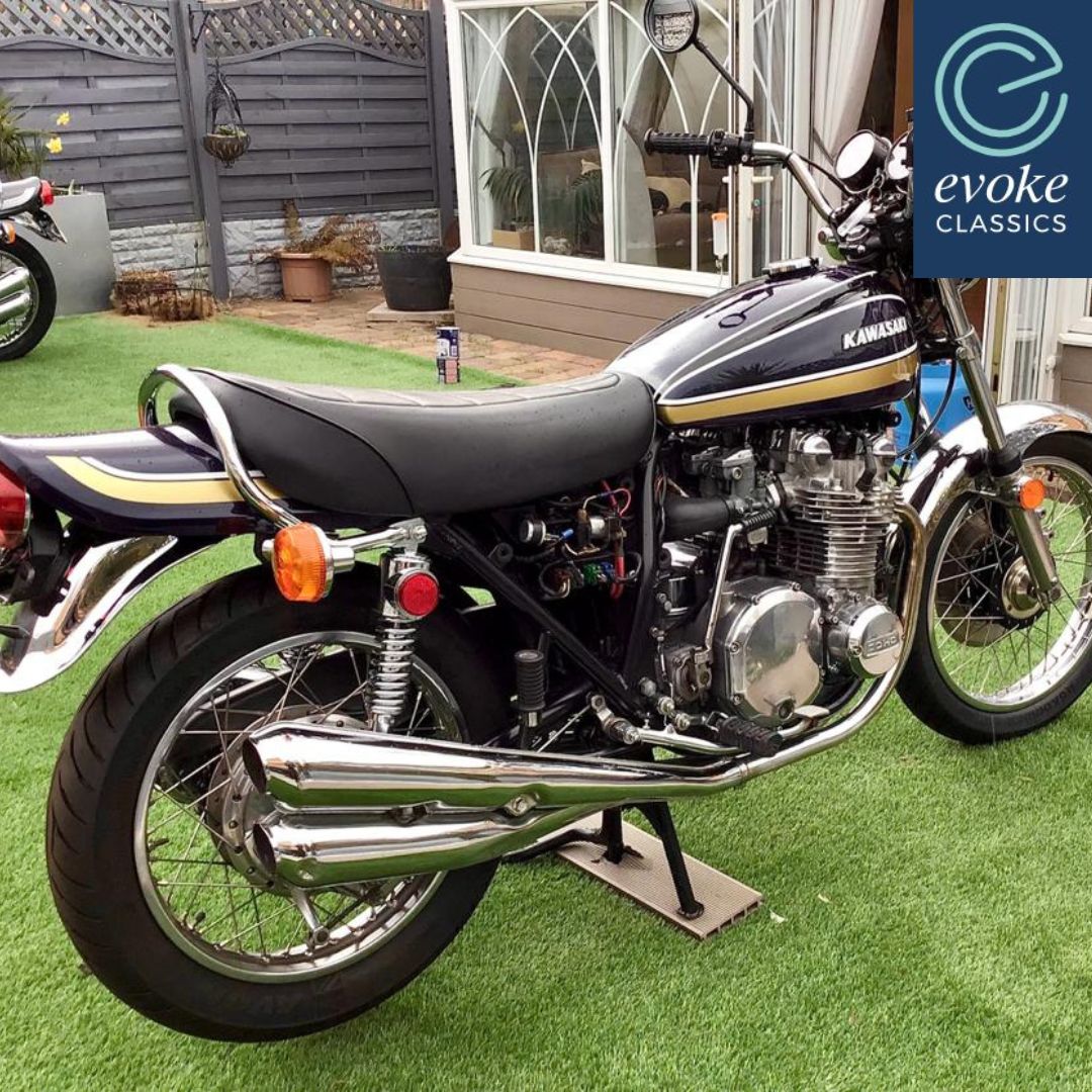 EvokeClassics's tweet photo. LIVE AT AUCTION
1975 Kawasaki Z1B 900
https://t.co/hJoSffhS9A
+ Candy Blue
+ Matching numbers
+ Genuine mileage
+ From a private collection
#KawasakiZ1 #ClassicKawasaki #ClassicMotorcycles https://t.co/SboAYjmERH