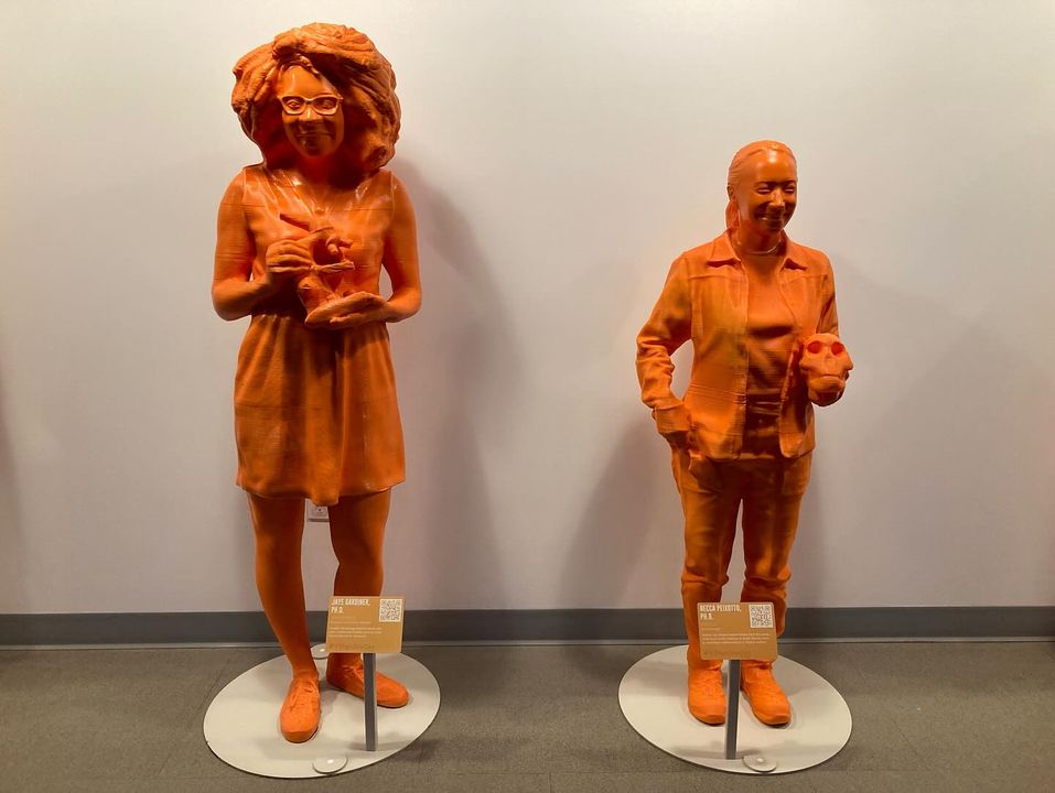 PacSci's tweet image. If she can see it, then she can be it 🔬 Today, we just opened our new #IfThenSheCan gallery, featuring six life-sized sculptures of local women scientists! This gallery is part of our new #ScienceforEveryone exhibit. Included in general admission.