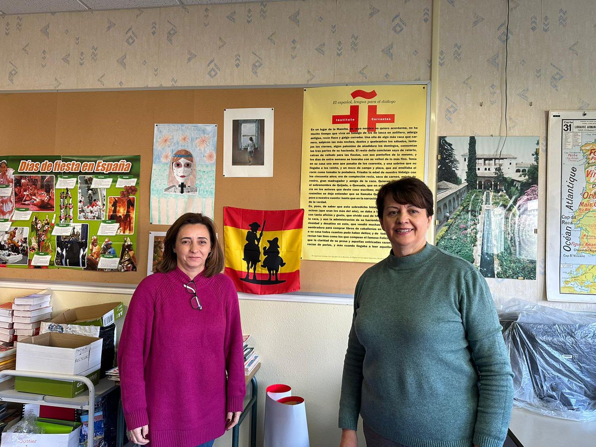 CEIPMontejaque's tweet photo. Fin de la aventura. Terminamos con clases de español en el Collège Le Vieux Chêne y entrevista con la prensa local. ¡Gracias por todo! #MEPRural #ErasmusPlus #ErasmusPlusES #MiErasmusPlus https://t.co/CjGOqeKUw8
