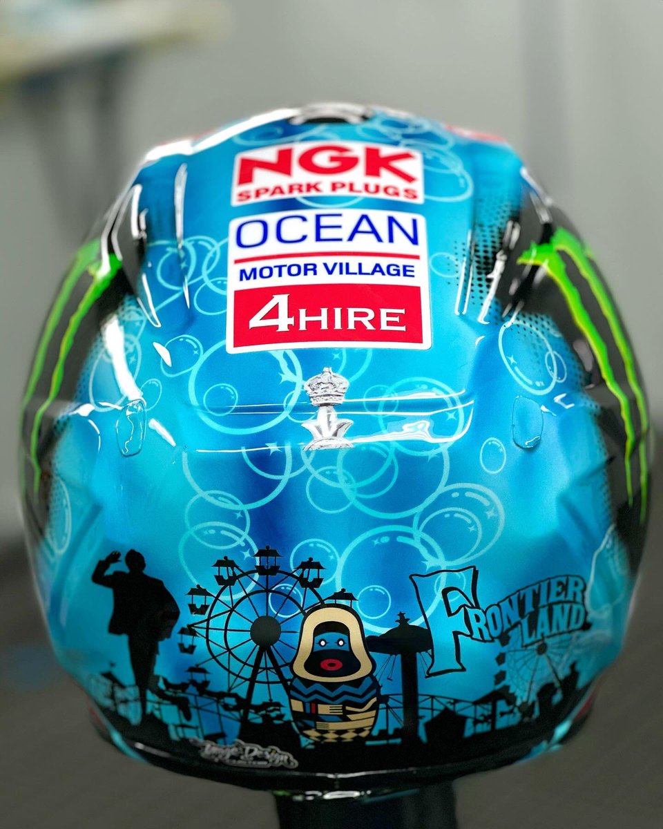 Image Design Custom tweet media