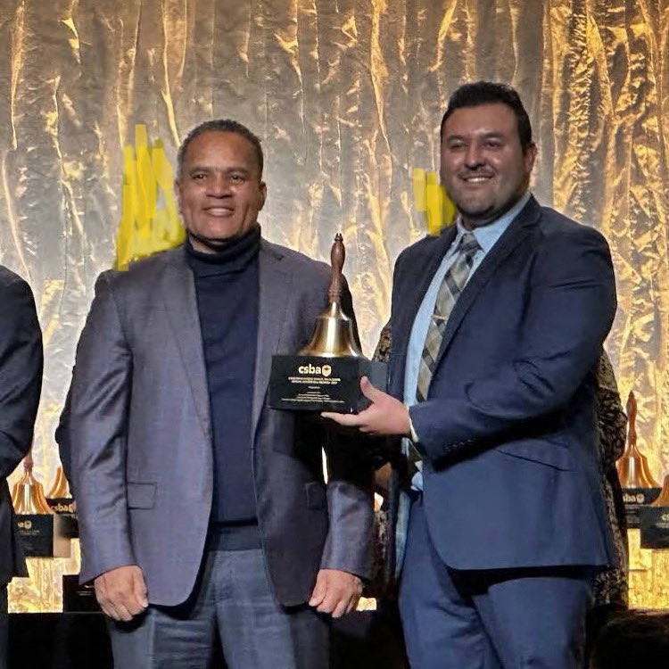 Last night, CUSD’s Superintendent Darin Brawley and STEAM Administrator Alvaro Brito accepted the 2023 Golden Bell Award for the Compton Unified Esports League (CUEL) Initiative.
 
Congrats to the entire team!!
 
#GoldenBell #CASB #Esports  #ComptonUnified #Elevate