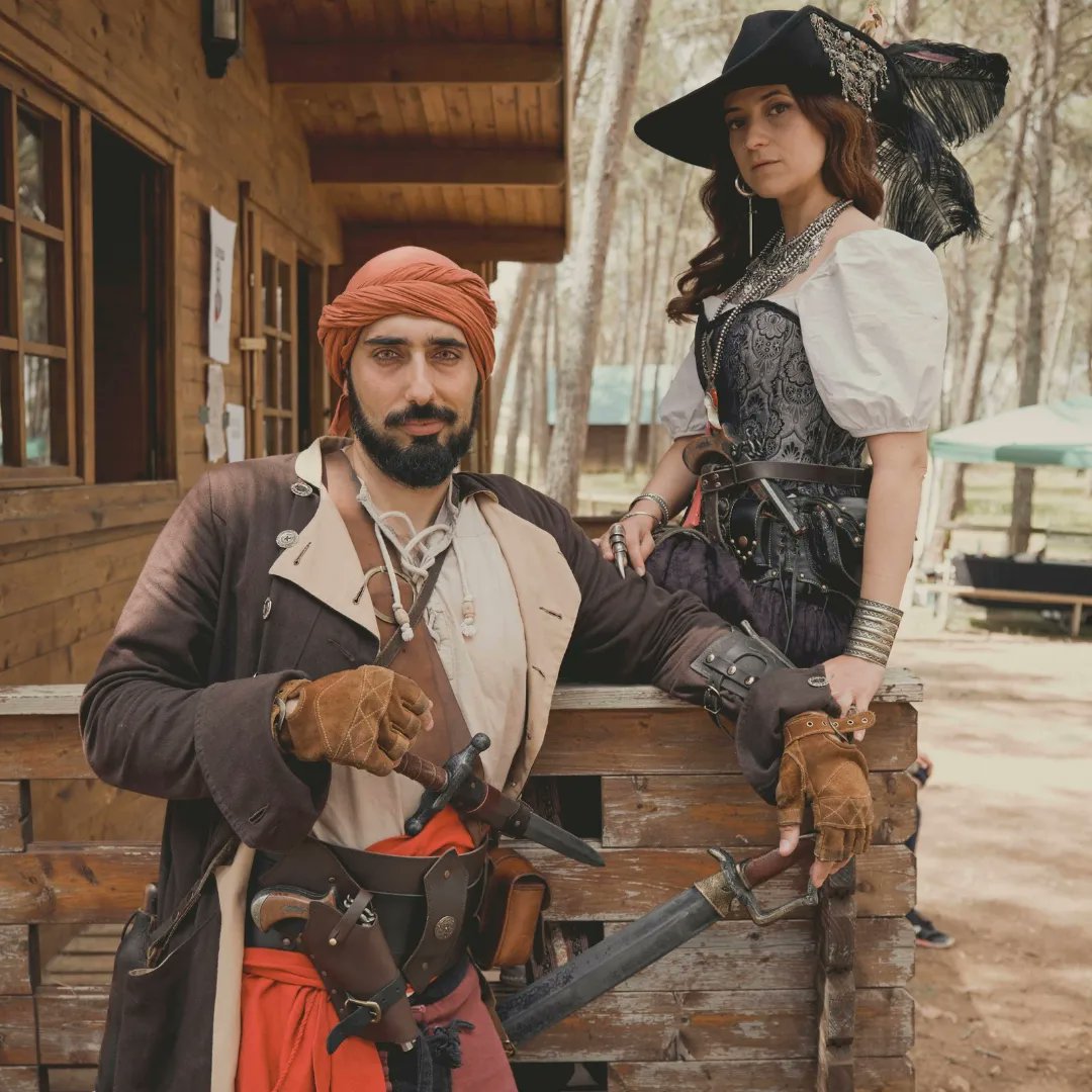_Azarkia_'s tweet photo. Vuelve Leyendas de las Mil Tormentas. El evento de pirateria con mas disparates.

¿Las fechas? 
10, 11 y 12 de Mayo.

¿El sitio? 
El Albergue de Alarcón, en Cuenca.

¿Qué cuando podéis inscribiros? 
Abrimos plazas el día 15 de Diciembre. 

Agudizad vuestros oidos que se viene... https://t.co/zwZ5SERvzh