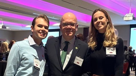 A few weeks ago, GBFB celebrated passing legislation to guarantee permanent School Meals for All K-12 students in MA! Thank you @ProjectBread for hosting this historic advocacy win at <a href="/fenwaypark/">Fenway Park</a> to celebrate this home run for child food security. (1/2)