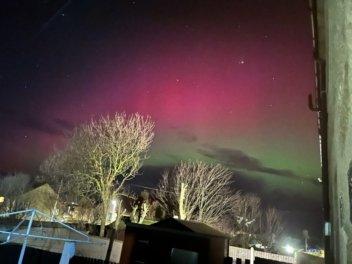 drunken_duck's tweet photo. @wweisawesome123 @mrhenrymorris @bbcweather @astro_timpeake @mrjamesob @BillBailey @ChrisGPackham @Lauratobin1 @reallorraine @Writer_DG @PaddyMcGuinness @NicolaSturgeon Rosehearty, Aberdeenshire https://t.co/xBEf9z1lsO