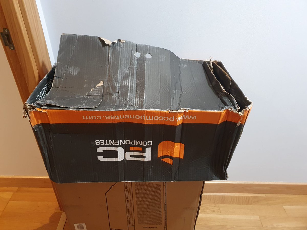 sacroirkaia's tweet photo. VERGONZOSO
Caja mojada, rota y abierta
Pedido incompleto
@pccomponentes 
@GLS_Spain https://t.co/cgxZIINZJf