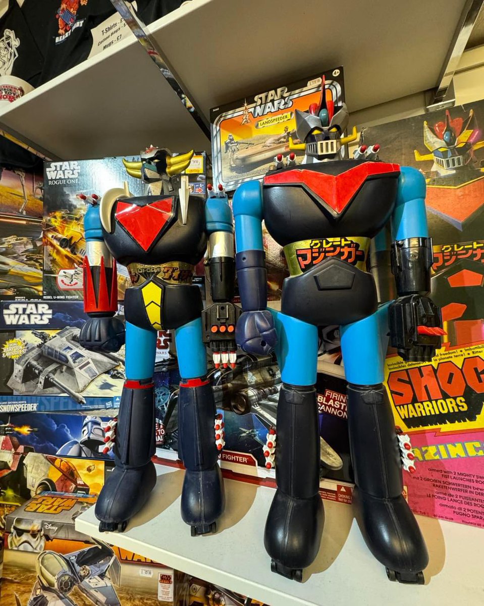 oldtoyshop's tweet photo. Toys of the day!!  #toyoftheday #leicestervintagetoyshop #leicesteroldtoyshop #grendizer #shogunwarriors #shogunwarriorstoys #mazinga #raydeen https://t.co/7s37YCeJZj