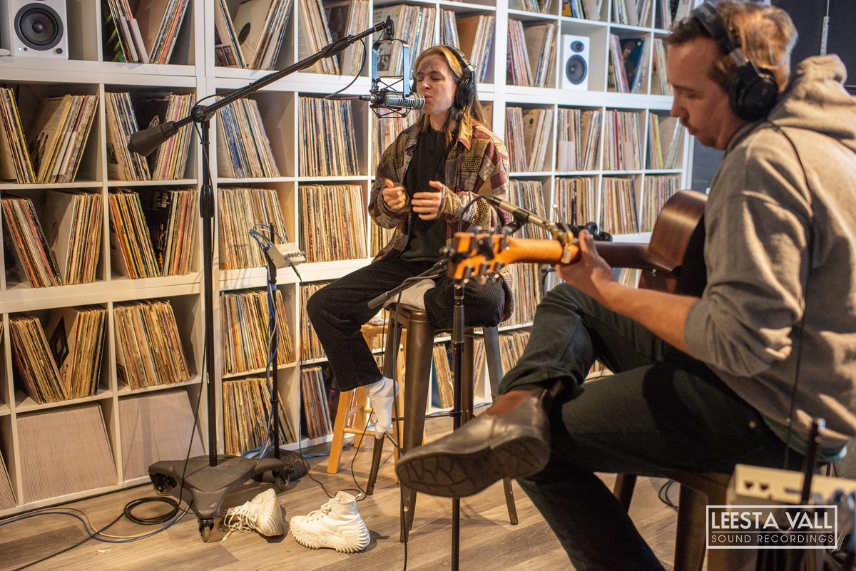 leestavall's tweet photo. As part of our Feature Friday series, we present to you @xanaofficial_ from the Vancouver, BC for Direct-to-Vinyl Live Session #3079.
#lathecut #leestavall #directtovinyl #brooklyn #NYC #greenpoint #analog #recording #indie #vinyl #record #nycmusic #recordingstudio https://t.co/cghNWo7YwV