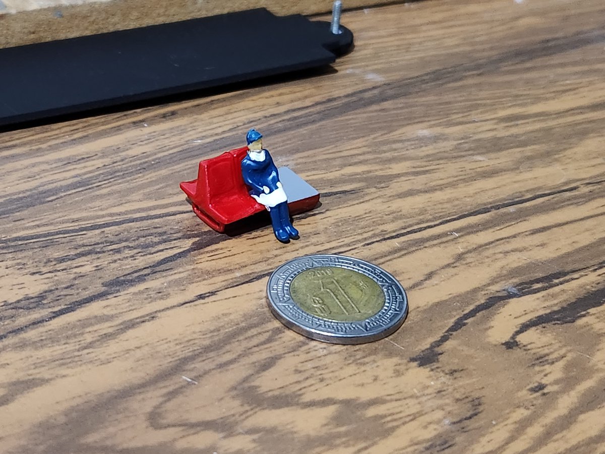 SignusScale's tweet photo. Viernes de clásicos! Tren recién terminado, el primero con asientos en impresión 3D.

#siteur #trenligero #scalemodels #Guadalajara #lightrail #urbantrain https://t.co/svUycSyis6