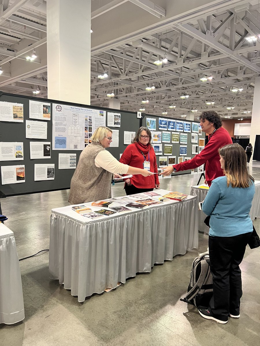 I am beyond proud to stand alongside these ladies as we present at the 103rd NCSS Annual Conference <a href="/heathereganRCS/">Heather</a> <a href="/_sudberry/">Dr. Marjorie Sudberry</a> <a href="/RCSMidSuccess/">RCS Success in the Middle</a> <a href="/Lee__Ramsey/">Lee Ramsey</a> <a href="/OMS_Chargers/">Oakland Middle School</a>