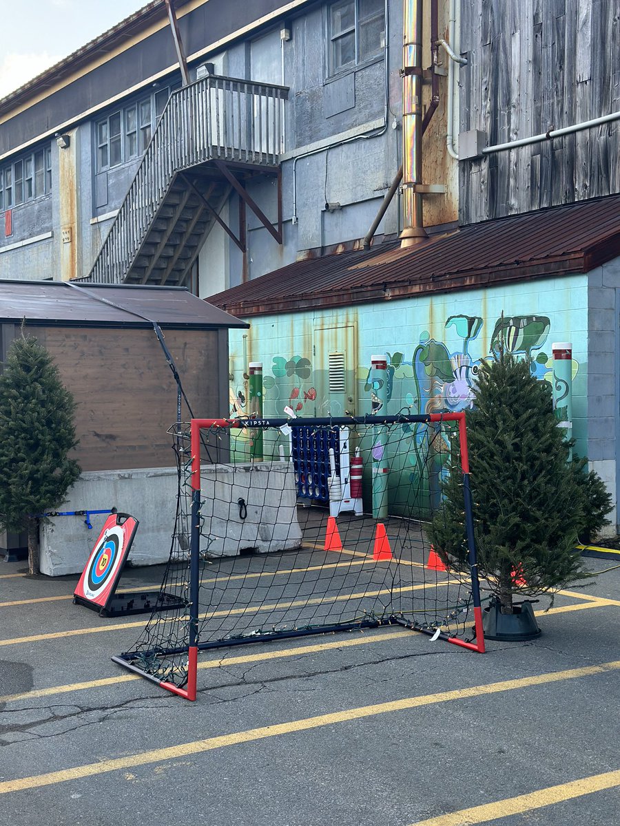 Halifax Mooseheads (@hfxmooseheads) on Twitter photo See you at the Evergreen Festival 🎄 on the Halifax Waterfront. <a href="/evergreenfestns/">Evergreen Festival</a> | #GoMooseGo See you at the Evergreen Festival 🎄 on the Halifax Waterfront. <a href="/evergreenfestns/">Evergreen Festival</a> | #GoMooseGo