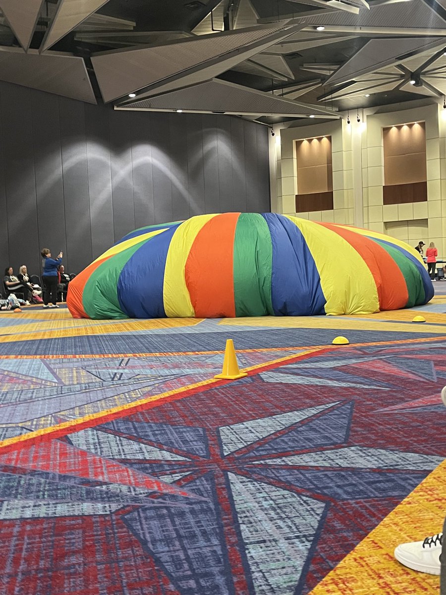 Check out ⁦<a href="/IrvingISD/">Irving ISD</a>⁩ #iisdpe teachers taking over ⁦<a href="/TexAHPERD/">Texas AHPERD</a>⁩. Fun learning together and taking new ideas back to #MyIrvingISD