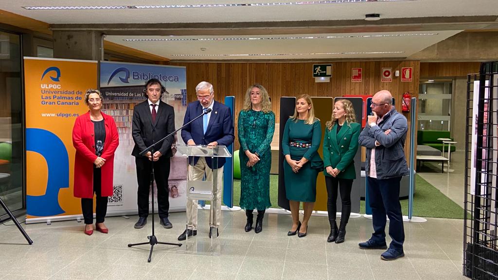 📷Compartimos algunas imágenes de la inauguración de la exposición "#Timișoara Incógnito - Libre de Estereotipos", exposición fotográfica por el Día Nacional de Rumanía.
#culturaulpgc #ULPGC #activacionsocialcampus