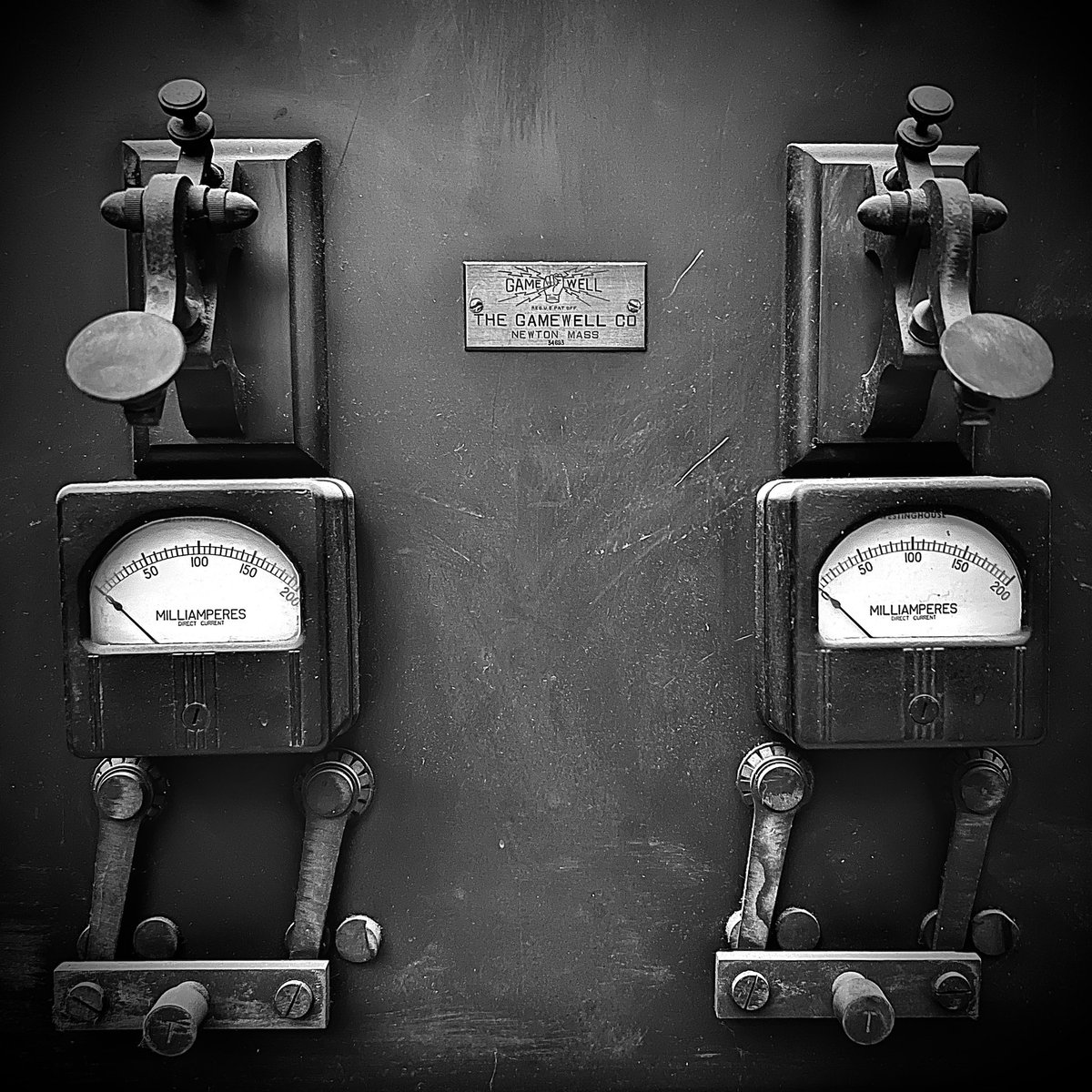 SixbyFire's tweet photo. Part of the old Gamewell fire alarm system at the The Western Reserve Fire Museum and Education Center in Cleveland, Ohio.
I did tweak the photo settings to make it look old, but this is a photo I took not more than a year ago.
#Cleveland #Gamewell #Museum #Firefighting #Fire https://t.co/7xZdCA8mtZ