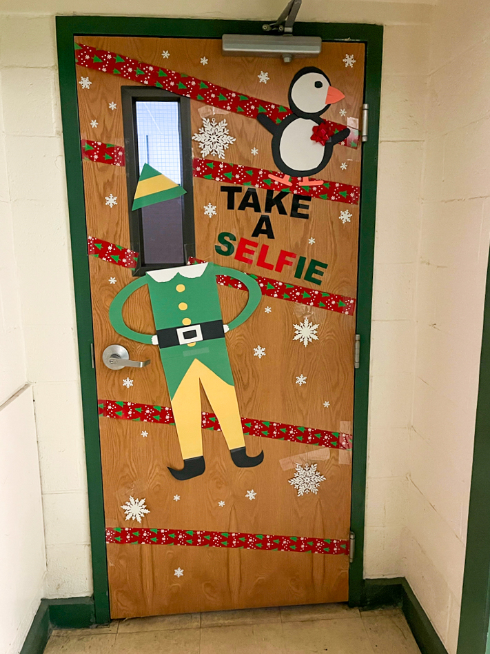Only 10 days left in the NSSC Door Decorating Contest. Have you decorated and submitted your festive entryway? There's still time. Winners will be announced at the Holiday Tree Lighting on December 13. #naticksoldiersystemscenter