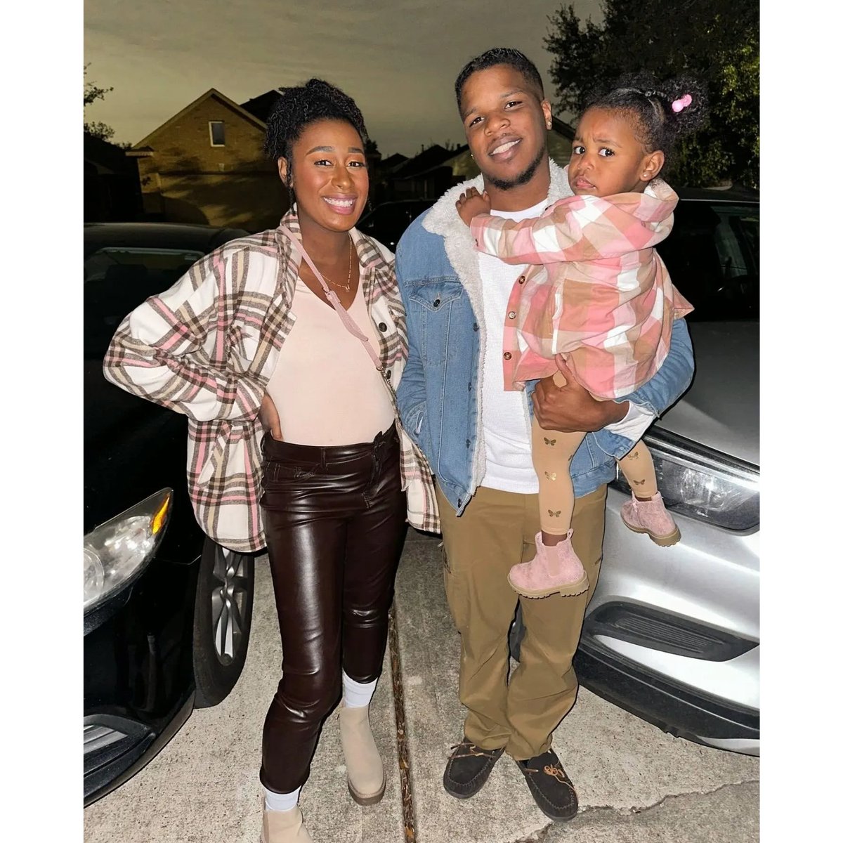 _BecomingNew's tweet photo. The Boog Family ❤️ https://t.co/zN7ktPajEj