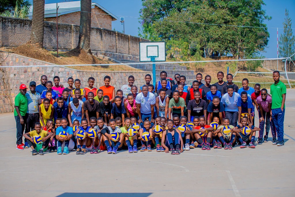 Samishimwe's tweet image. #NationalTalentDay2023
Kuri uyu wa Gatandatu 2- 3/12/2023, @HuyeDistrict  harabera ibirori #NTD2023
Ni igikorwa kiri muri gahunda ya #IsongaProgram, umushinga wa Leta y&apos;u Rwanda binyuze muri @Rwanda_Sports , ku bufatanye na Agence Française de Dévéloppement @AFD_France