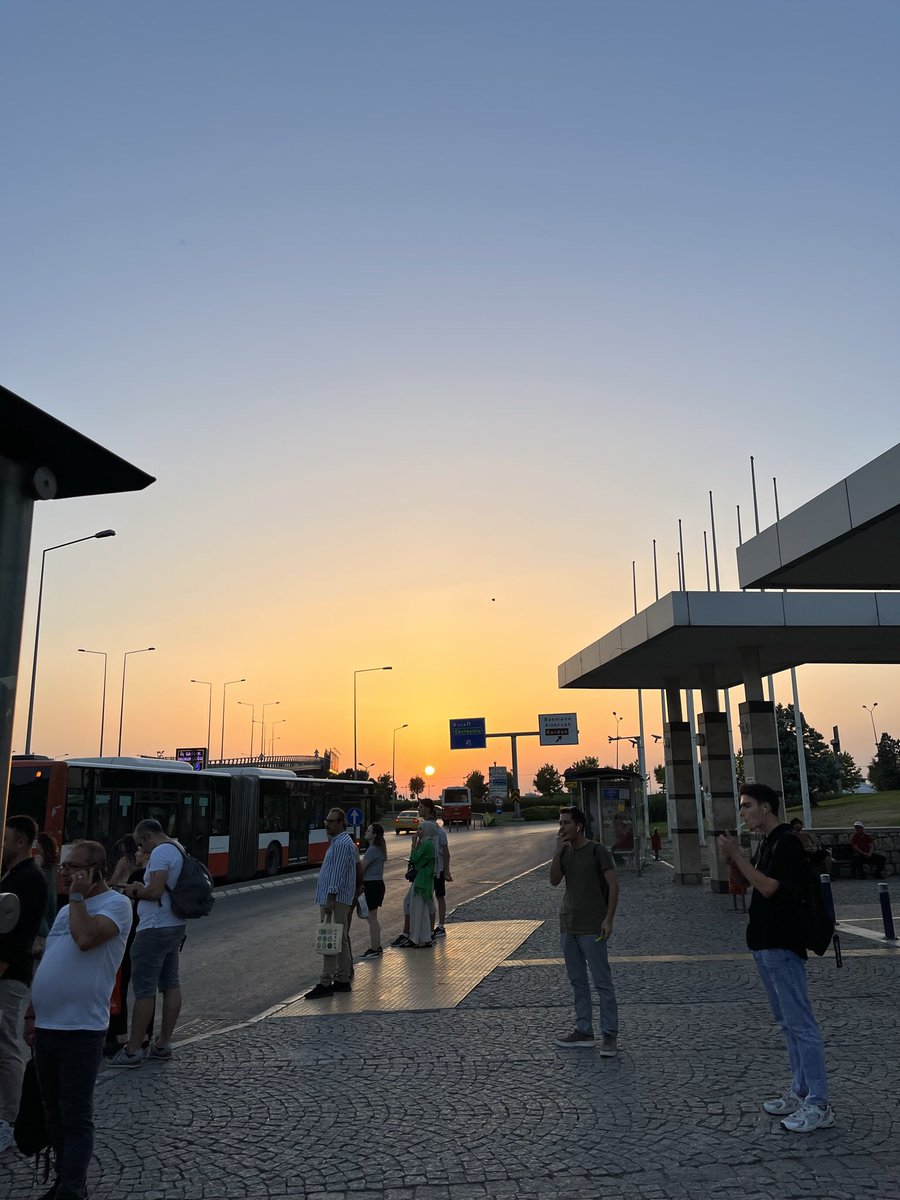obviouslydoc's tweet photo. Her şehirden geriye ertelenmiş bir heves.. https://t.co/jIUTWTaQvh