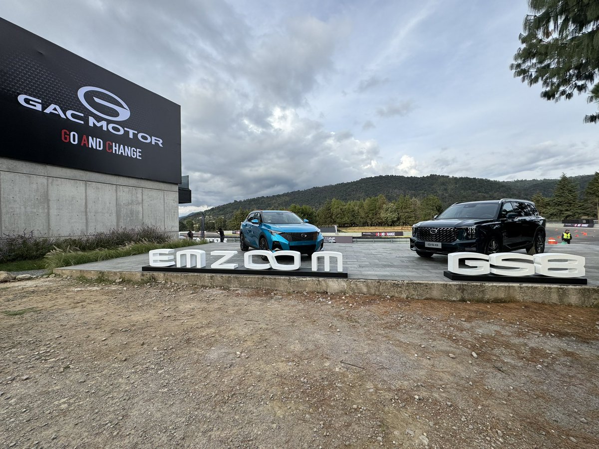 CarGlobe's tweet photo. .@GACMotorMexico llega con dos modelos muy juveniles, se trata del #GACGS8 y el #GACemzoom, dos SUV de diferentes tamaños y capacidades a un precio muy asequible.
#Emzoom desde los $403,900 pesos, y #GS8 desde los $699,900 pesos. Motor 1.5 litros turbo y 2.0 litros turbo, respectivamente.
