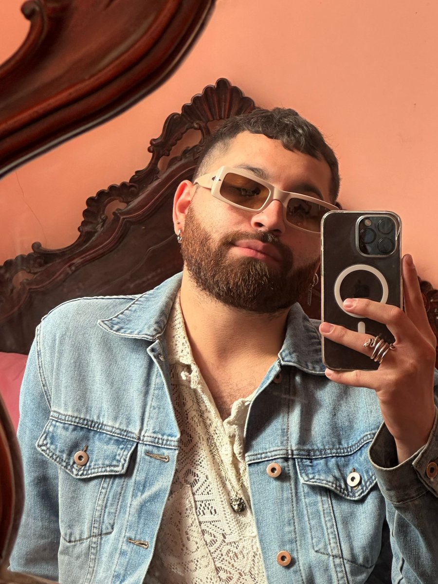 abetheplantpapi's tweet photo. for the sun… @Persol https://t.co/1MPvrJlh4D