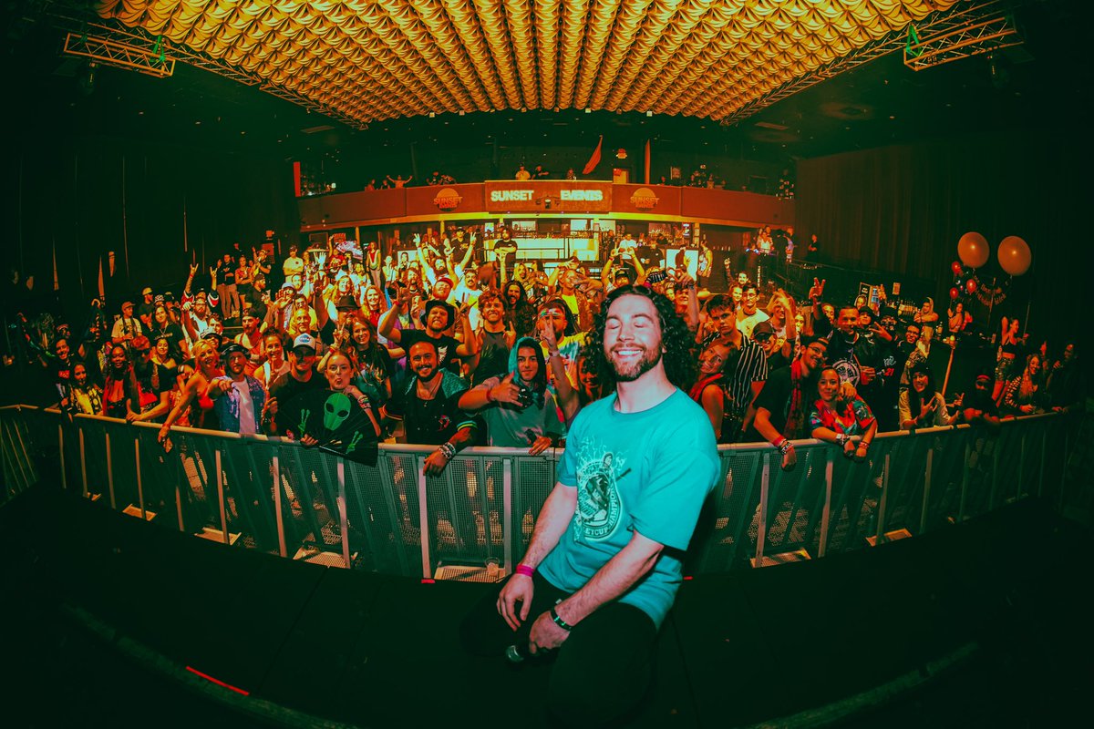 ✨ur fav dream boi✨ tweet media