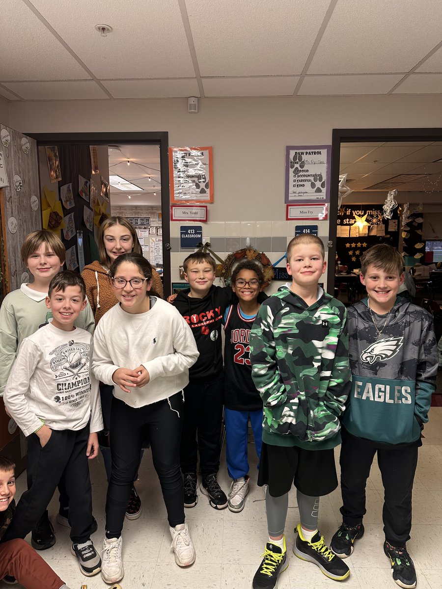 KVCoyotes's tweet image. Fifth grade is proud to acknowledge our students for showing kindness! They make us proud each and every week! 🎉 #PartOfThePack